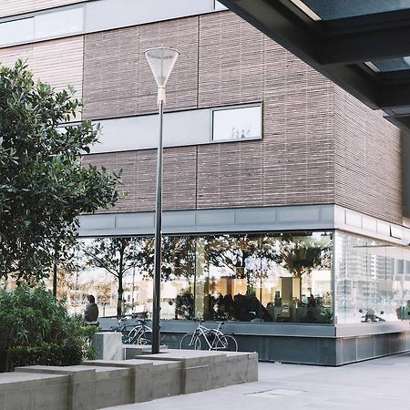 Ferienwohnung Experience Waterfront Luxury With Views Melbourne City Exterior foto